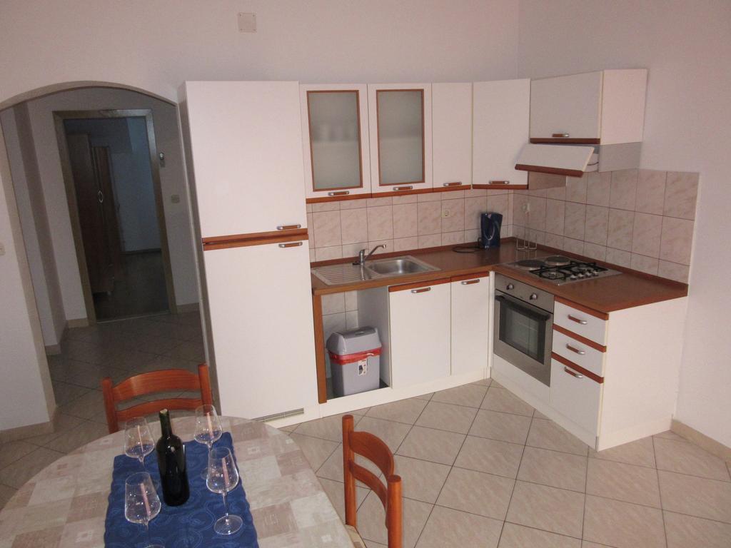 Apartments Jerica Bol Esterno foto