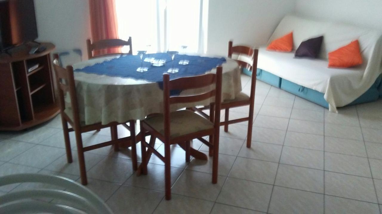 Apartments Jerica Bol Esterno foto